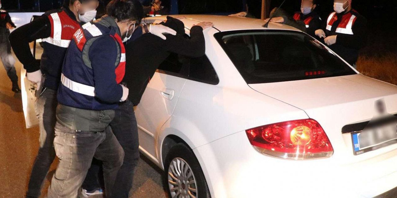 Jandarma'dan ülke genelinde operasyon: 249 kişi yakalandı