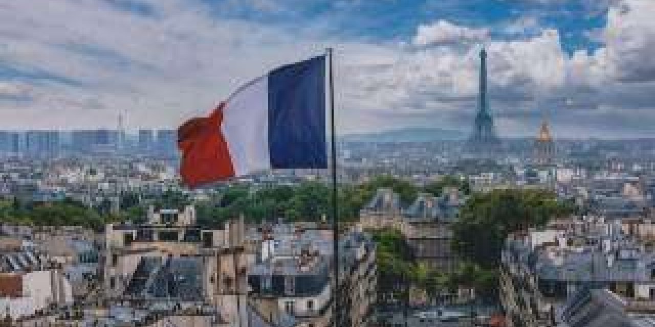 Fransa'da Covid-19 nedeniyle 380 kişi daha öldü 4 bin yeni vaka tespit edildi