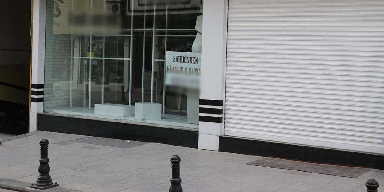Pandemiden etkilenen esnaf kepenk kapatıyor