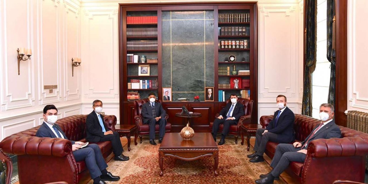 Bangladeş Ankara Büyükelçisi Mosud Mannan Ankara valisini ziyaret etti