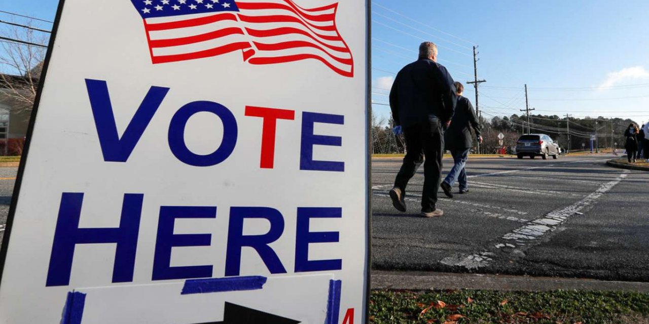 Georgia seçimlerini Demokrat senatörler kazandı