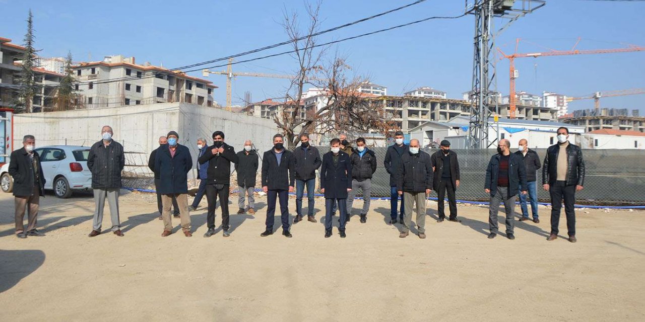 Deprem mağduru esnaf sorunlarına çözüm bekliyor