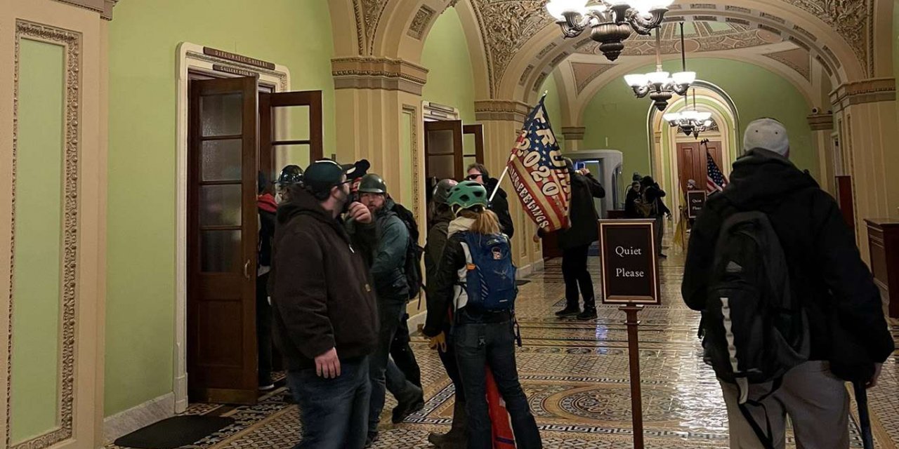 Kalın ve Altun'dan ABD'deki olaylara ilişkin açıklama