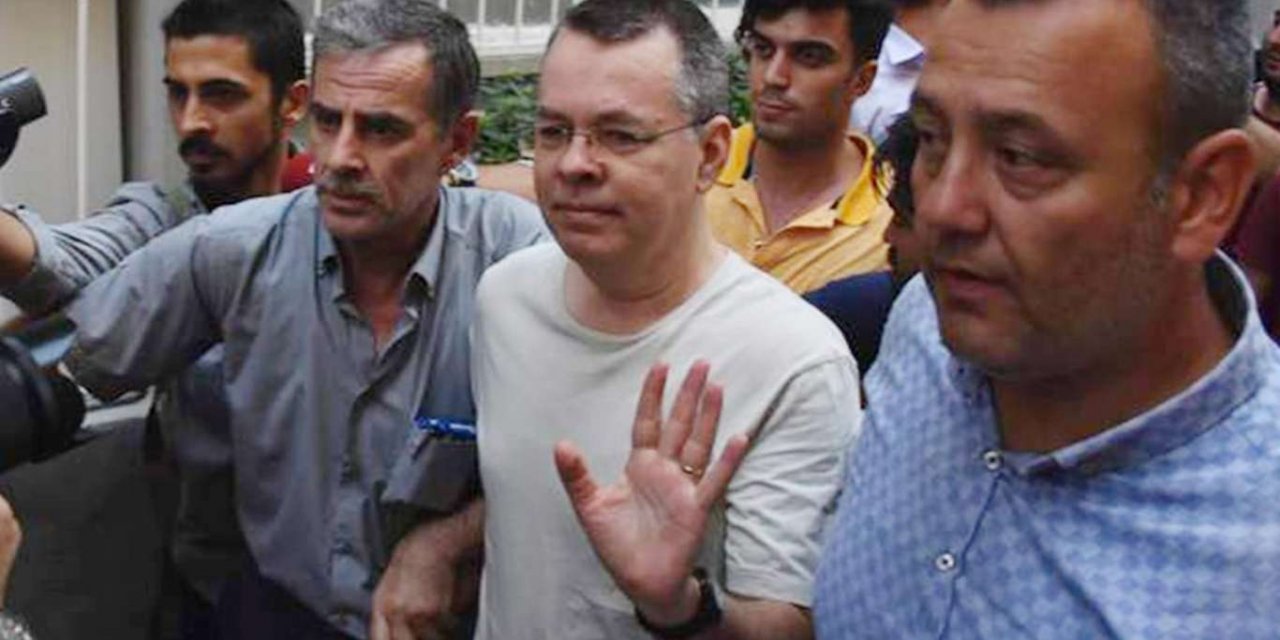 Anayasa Mahkemesi Rahip Brunson'un başvurusu için "hak ihlali yok" kararı verdi