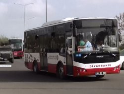 Belediye otobüsleri DÜ'ye eylemci taşıdı