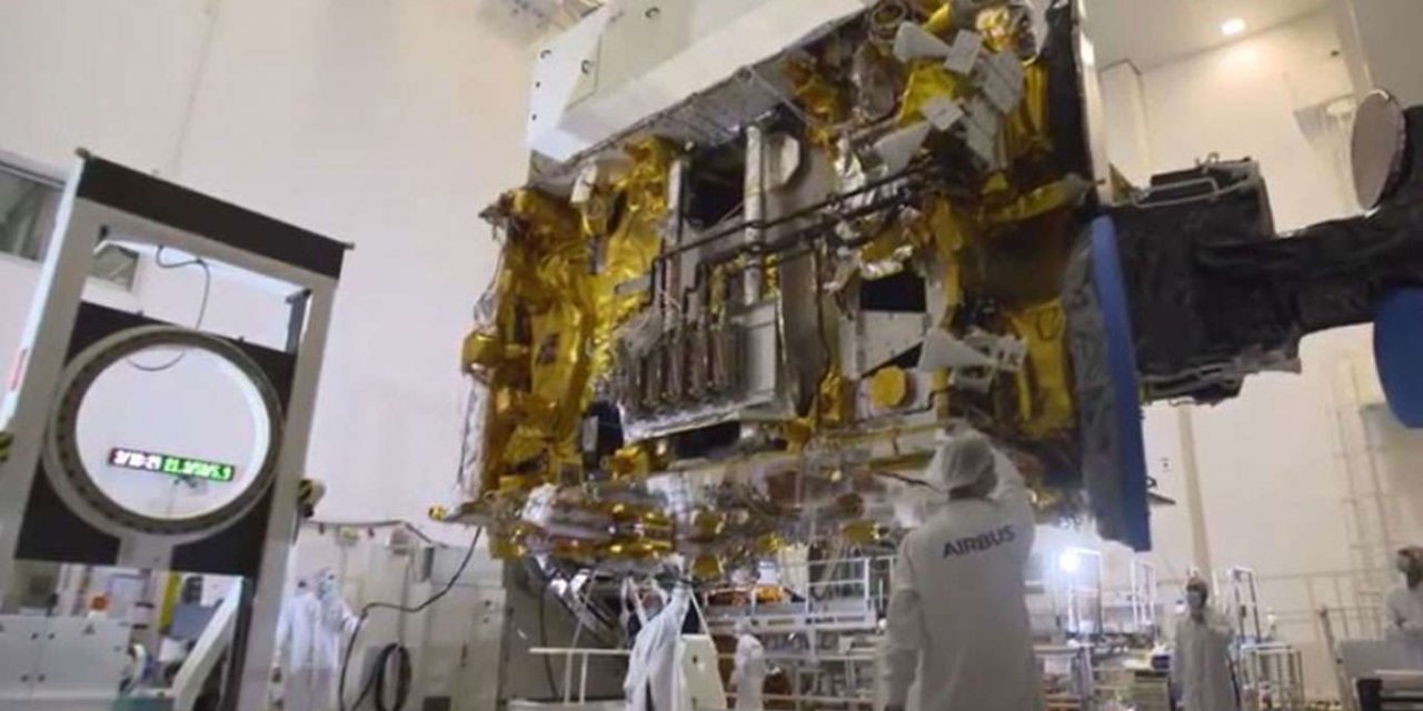 Türkiye "Türksat 5A"yı uzaya gönderiyor