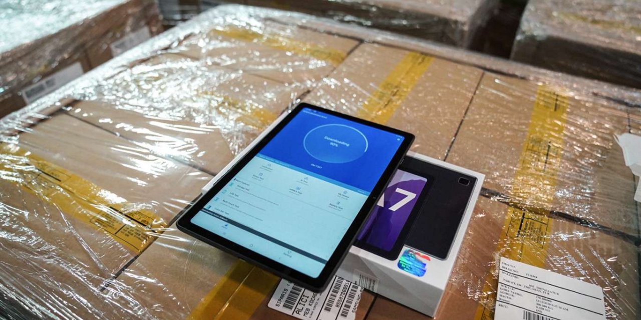 MEB'in tablet bilgisayar dağıtımında 4. faz başladı