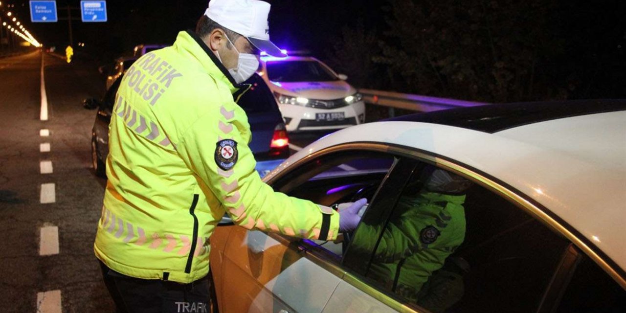 Polis ekipleri gece boyunca birçok noktada denetim gerçekleştirdi