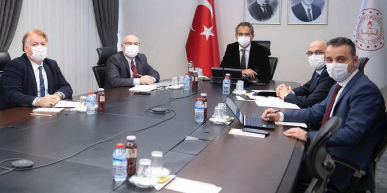 LGS'de okul kontenjanı oluşturma ve kayıt bölgesi güncelleme çalışmaları başladı