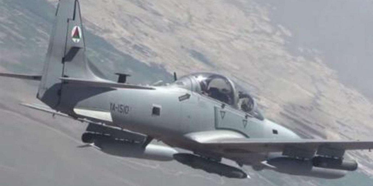 Afganistan'da hava saldırısında 12 sivil hayatını kaybetti