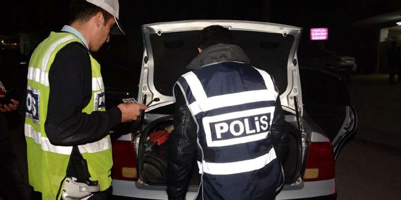 Çeşitli suçlardan aranan 304 şahıs yakalandı