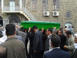 İşadamı İzzet Gürüz Vefat Etti