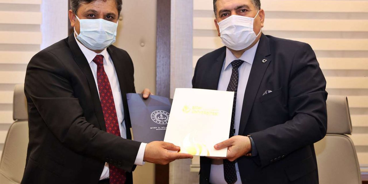 Siirt Üniversitesi ve İl Milli Eğitim Müdürlüğü arasında işbirliği protokolü imzalandı