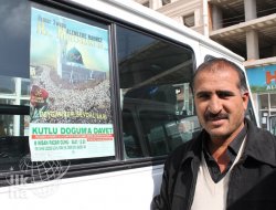 Peygamber Sevdasını Her Yere Taşıyorlar