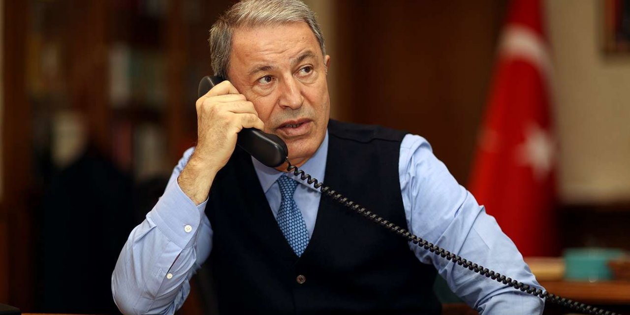 Bakan Akar İngiltere mevkidaşı ile görüştü