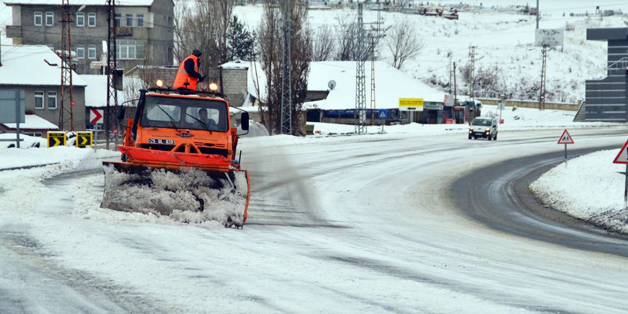 Beklenen kar Doğu Anadolu illerini beyaza bürüdü