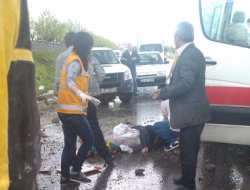 Çınar'da ambulans devrildi