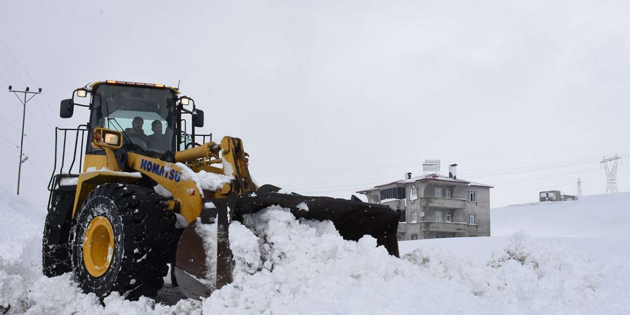 Ji ber berfê li bakurê Kurdistanê rêya 756 gundan hat girtin