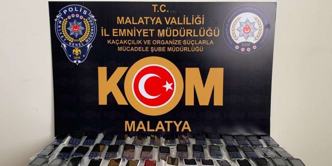 Malatya’da gümrük kaçağı cep telefonu ele geçirildi