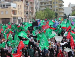 İzmir'de Kutlu Doğum rüzgarı