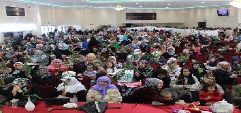 Paris'te Muhammed aşıkları salona sığmadı