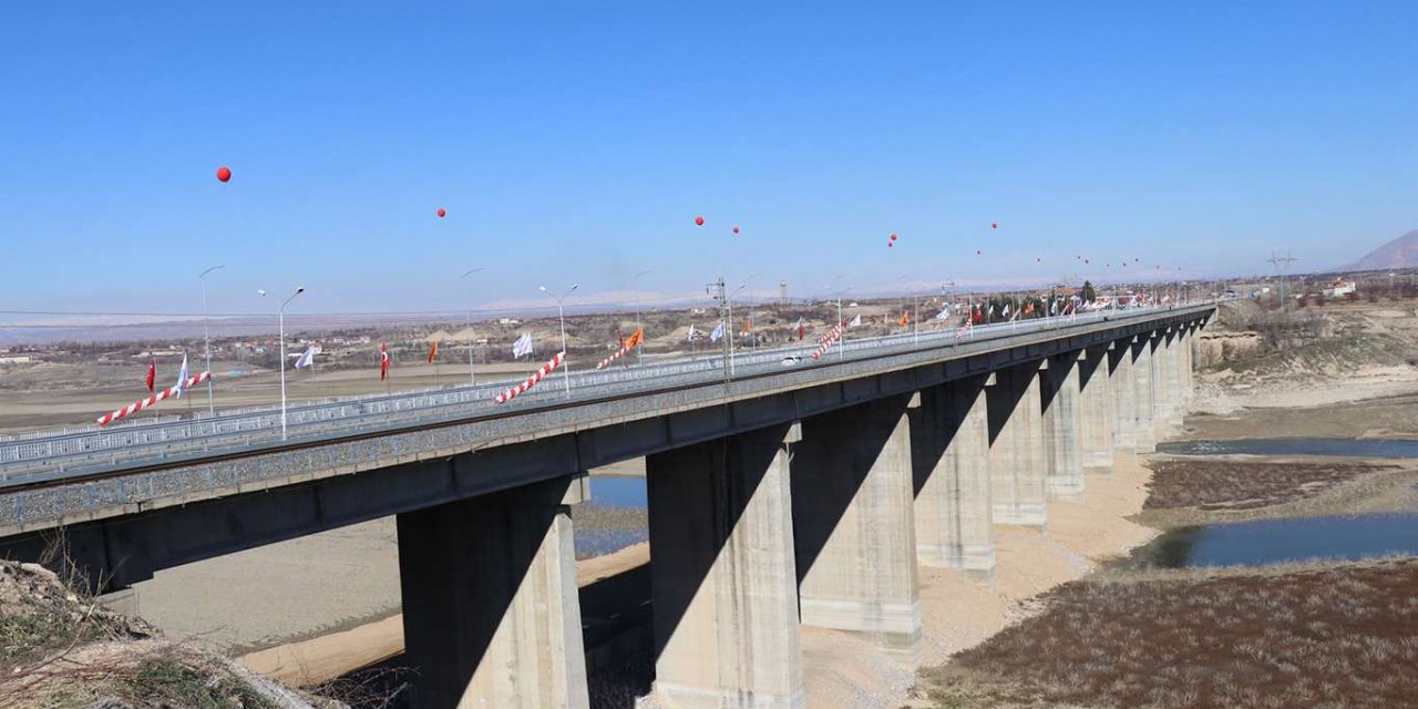 Tohma Köprüsü hizmete açıldı