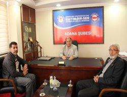 Peygamber Sevdalıları'ndan Eğitim Bir Sen'e destek ziyareti