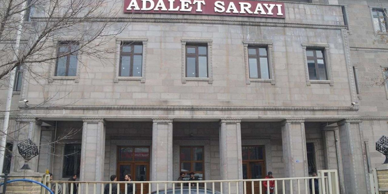 Ağrı İstanbul ve Denizli'de tefecilik operasyonu: 18 gözaltı