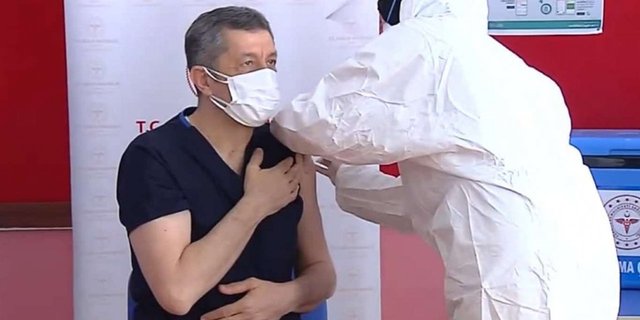 Öğretmenlerin aşılanma süreci bugün itibarıyla başladı
