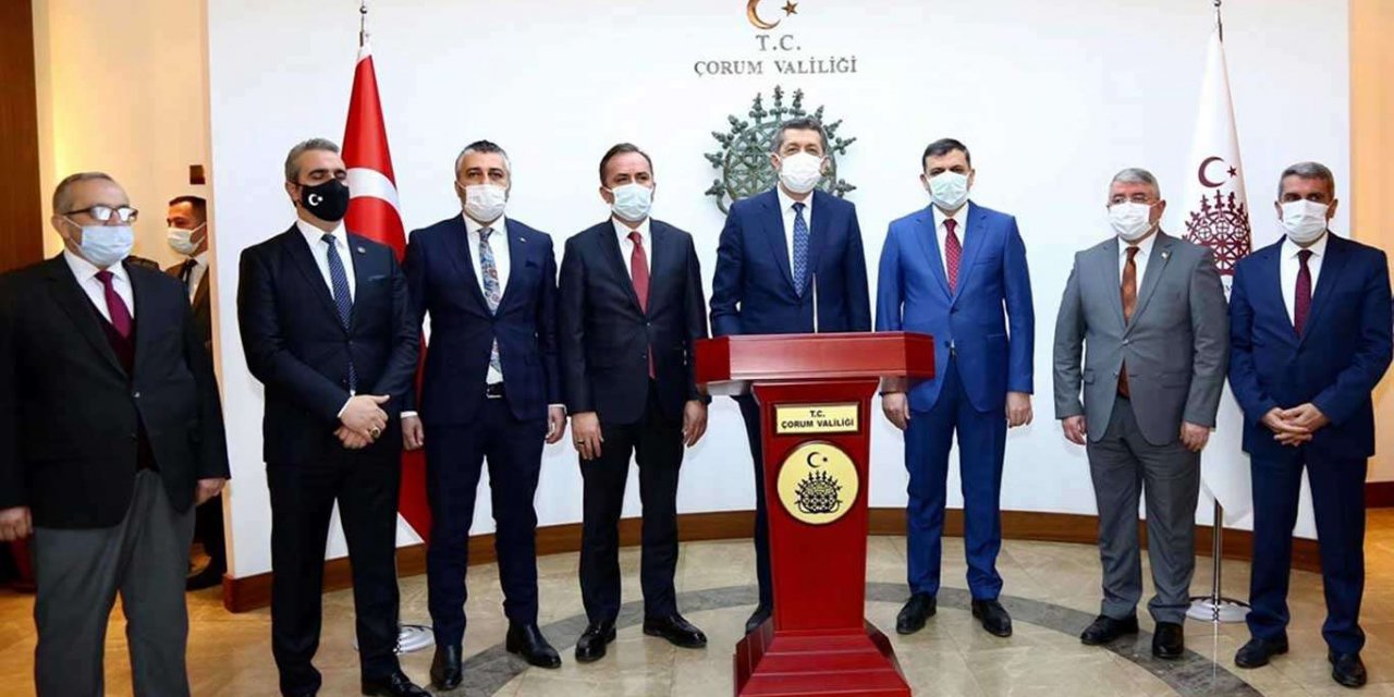 Milli Eğitim Bakanı Çorum'da toplu açılış törenine katıldı