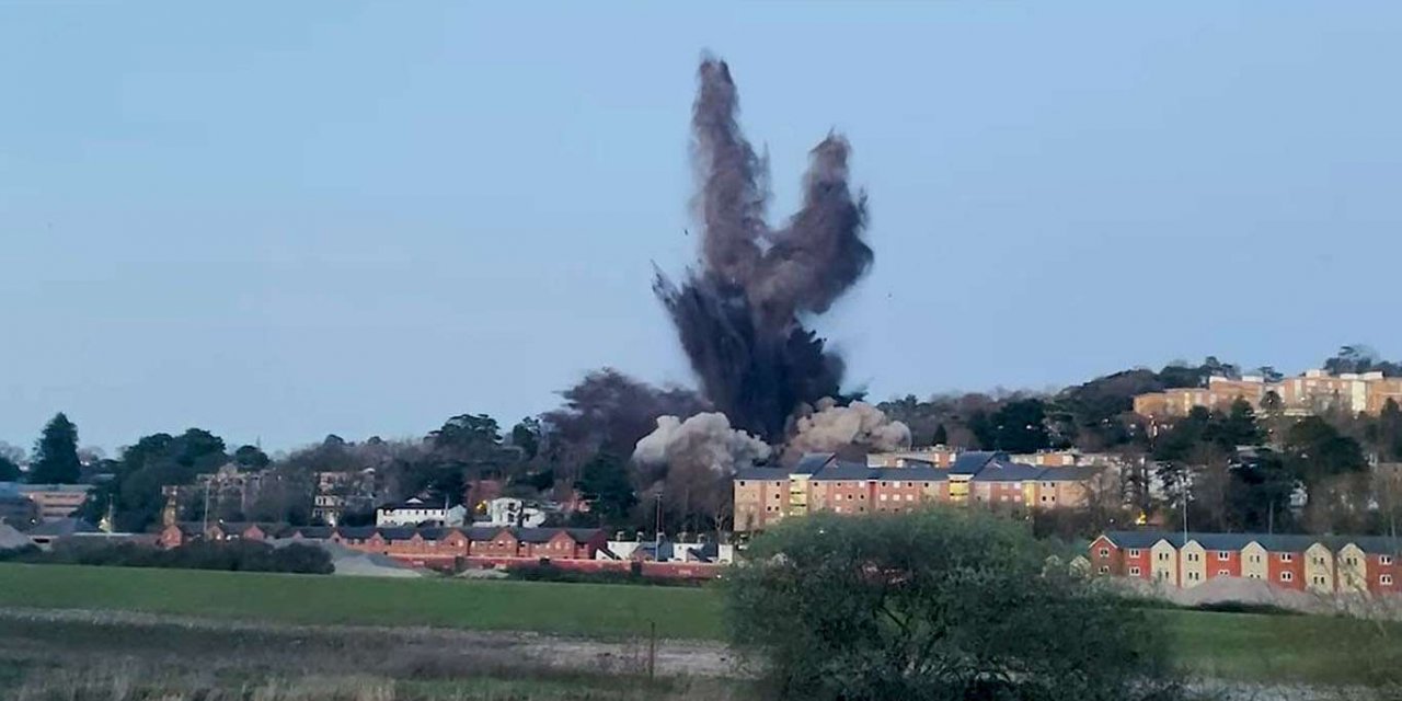 İngiltere'de İkinci Dünya Savaşında kalma bomba imha edildi