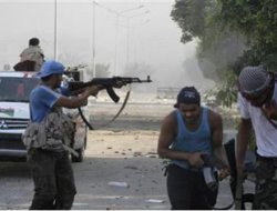 Libya'da bakanlığa silahlı kuşatma