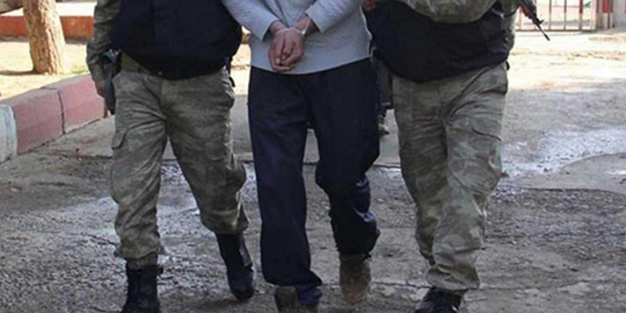 Kaçak kazı yapan 5 kişi suçüstü yakalandı