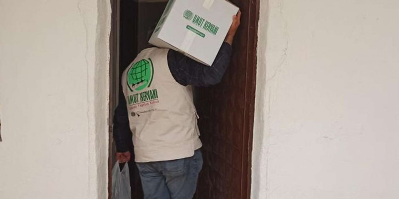 Diyarbakır Umut Kervanı Miraç Kandili münasebetiyle birçok aileye yardım ulaştırdı