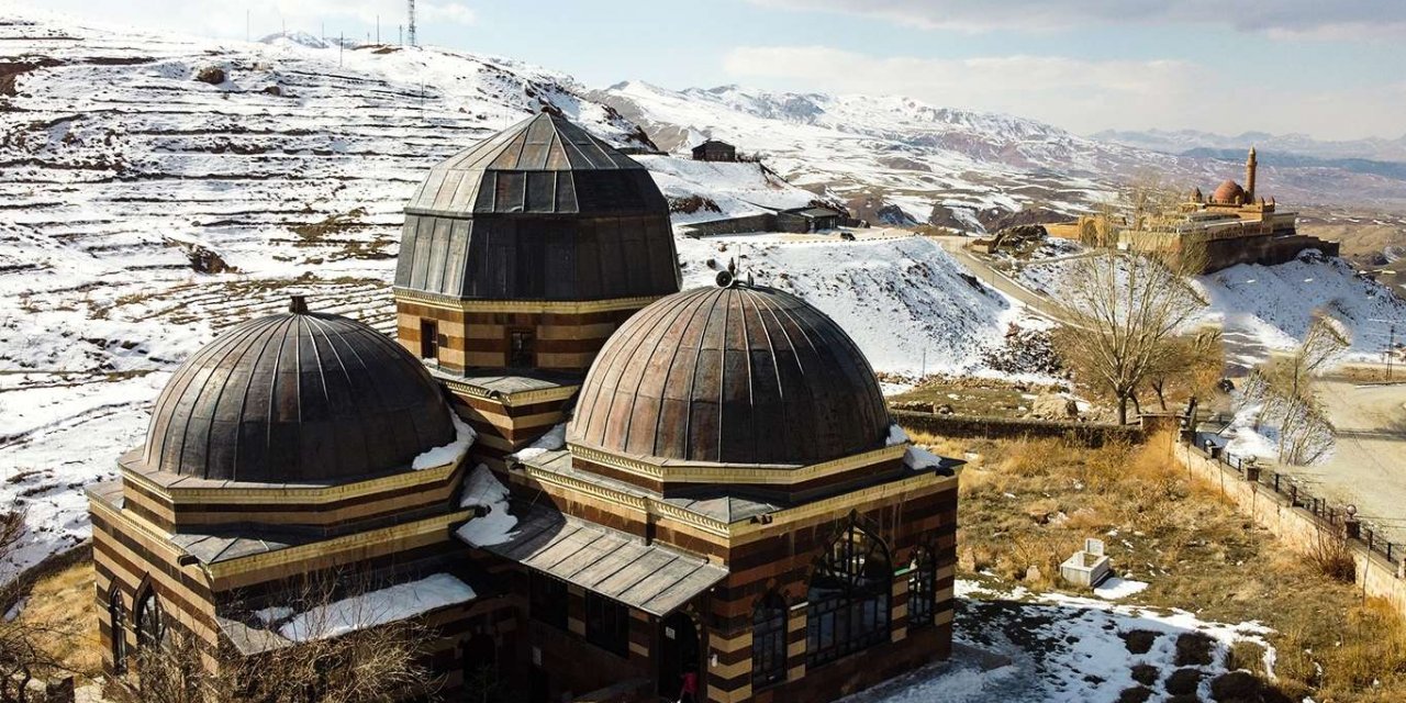 Şarkın büyük alim ve arifi: Şeyh Ahmed-i Hani