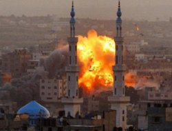 İsrail Gazze'ye saldırdı: Bir şehit