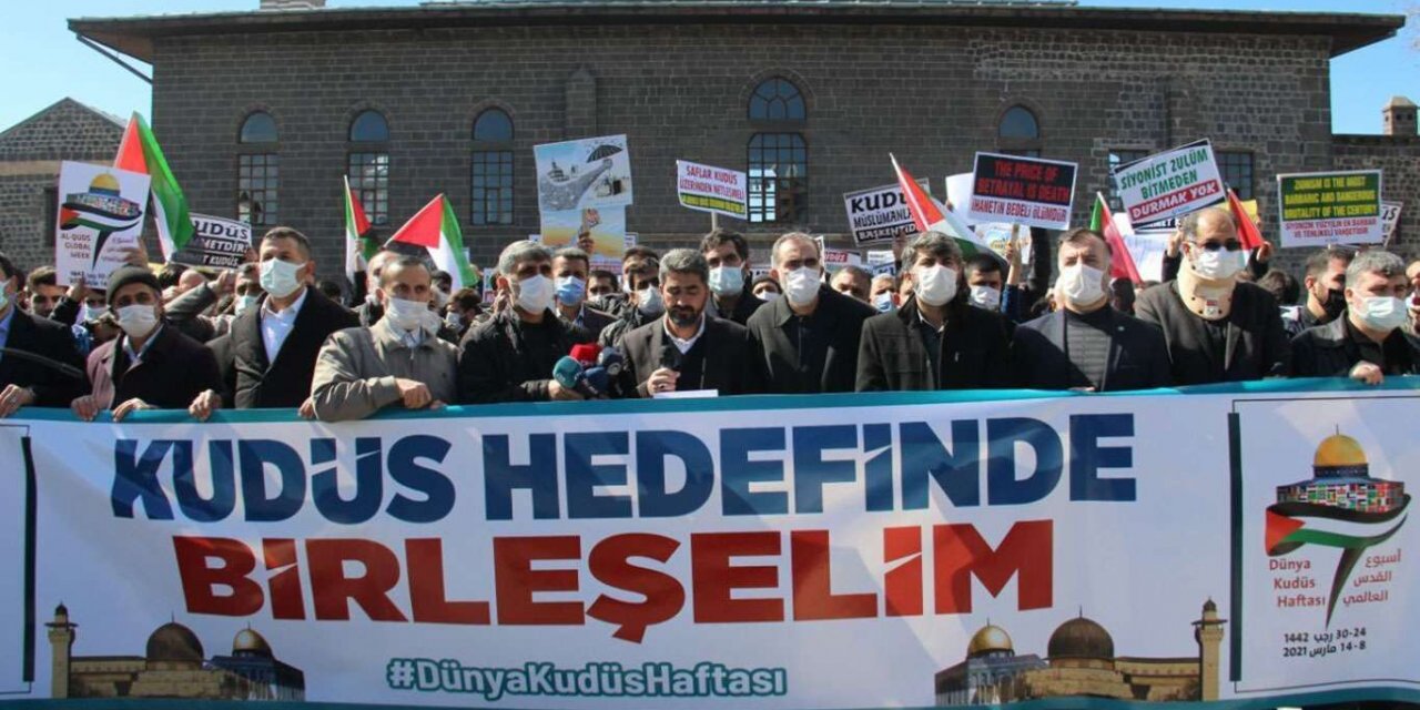 “Masjid al- Aqsa should always stay on the agenda of Islamic World”