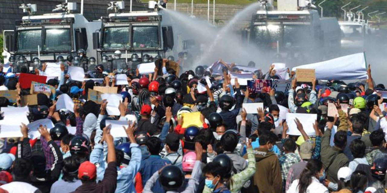 Myanmar Army shoots a pregnant woman in head