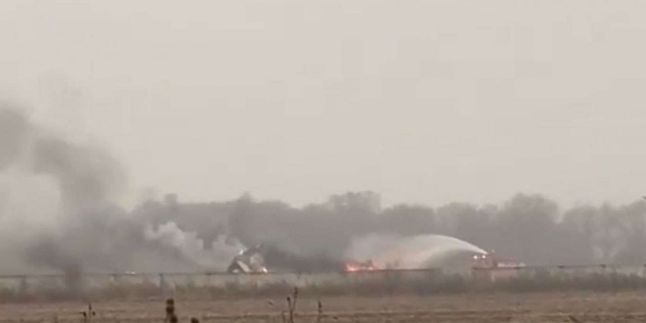 Military aircraft crashes while landing in Kazakhstan