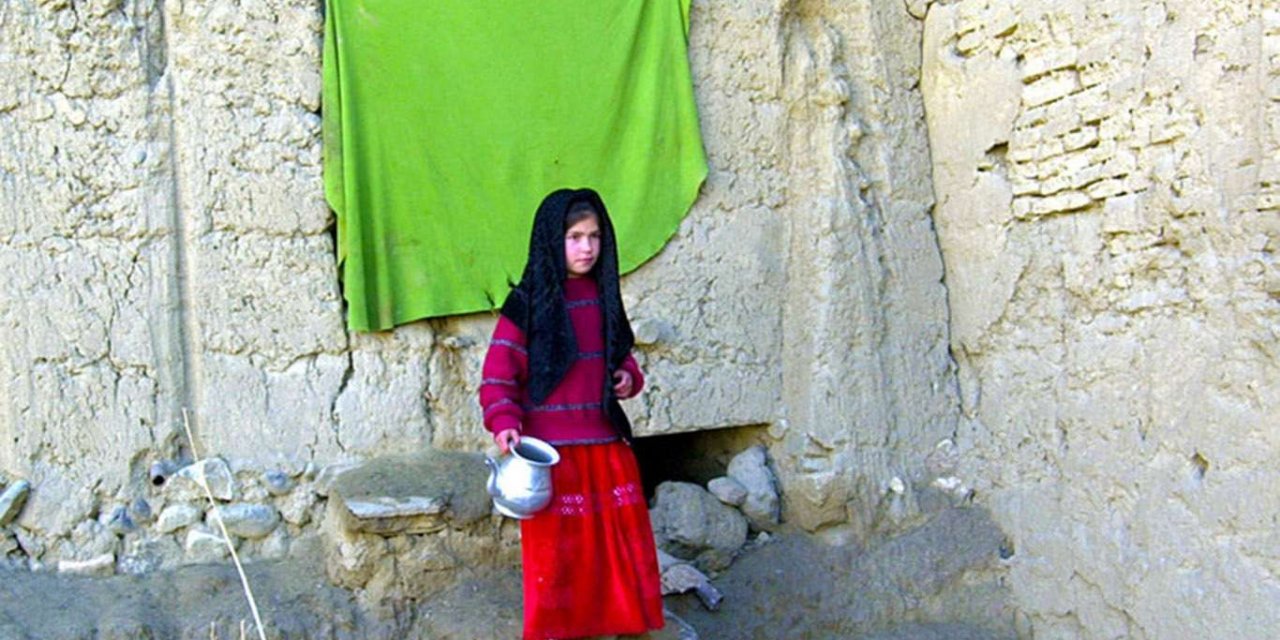 Afganistan halkının yüzde 90'ı yardıma muhtaç