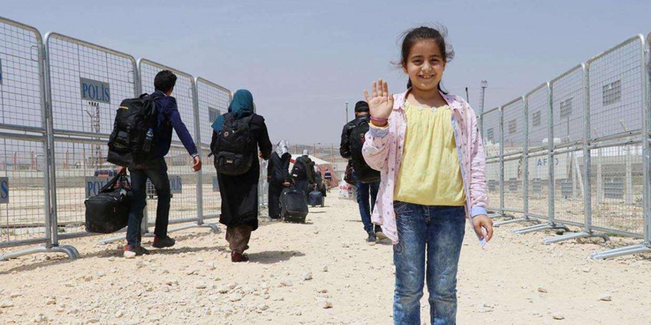 Türkiye’den 428 bin Suriyeli ülkesine döndü