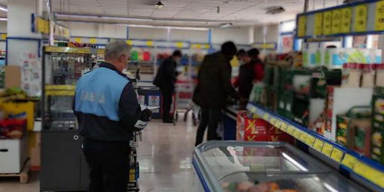 Adıyaman'da zincir marketler denetlendi
