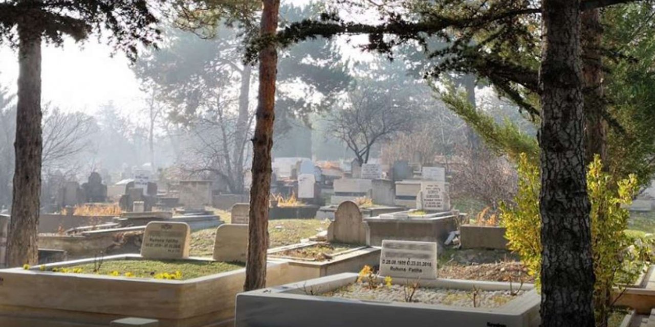 Asri mezarlık nedir? Kimler asri mezarlığa gömülür?