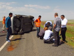 Öğretim görevlileri kaza yaptı:1 ölü