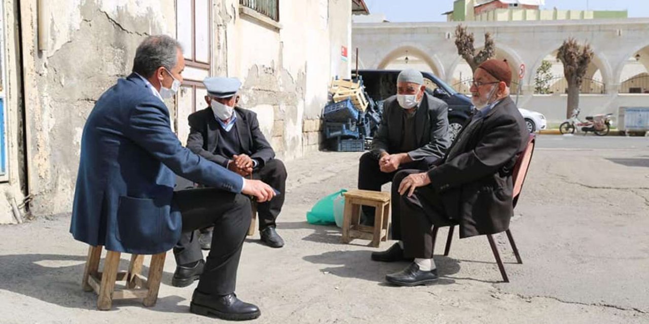 Adıyaman Belediye Başkanı mahallelinin sorunlarını dinledi