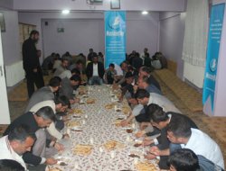 Bingöl Peygamber Sevdalıları'ndan teşekkür yemeği