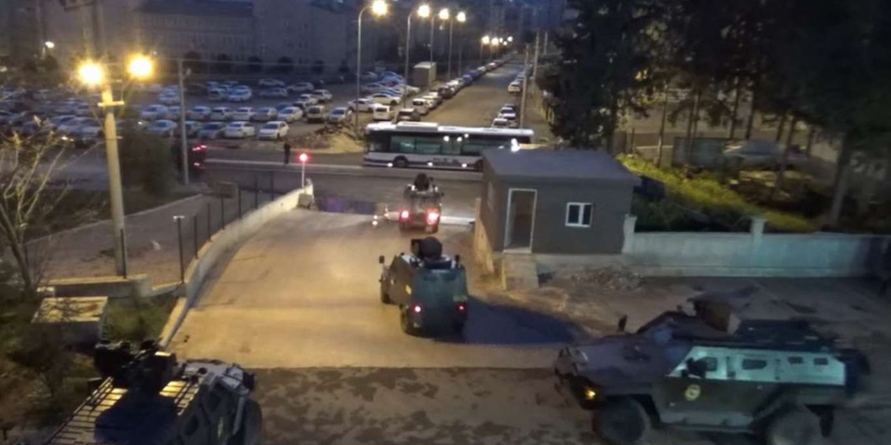 Şanlıurfa'da sosyal medyada PKK propagandası yapan 14 şüpheli yakalandı