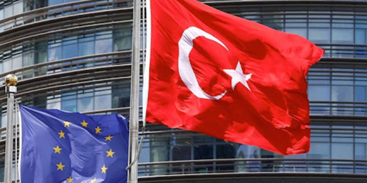 AB, Türkiye'ye uygulamayı planladığı yaptırımları askıya aldı