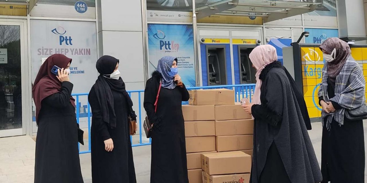 HÜDA PAR İstanbul Kadın Kolları'ndan Hakkâri'de yeni açılan kütüphaneye kitap yardımı