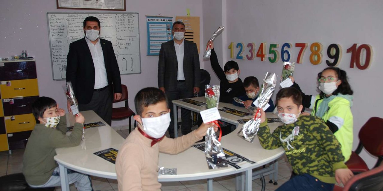 HÜDA PAR Batman Merkez İlçe Başkanlığı down sendromluları unutmadı